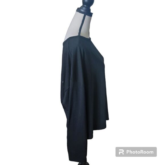 Old Navy Bundle 2 Black Sweatshirts. Size XL and XXL. - Picture 3 of 15